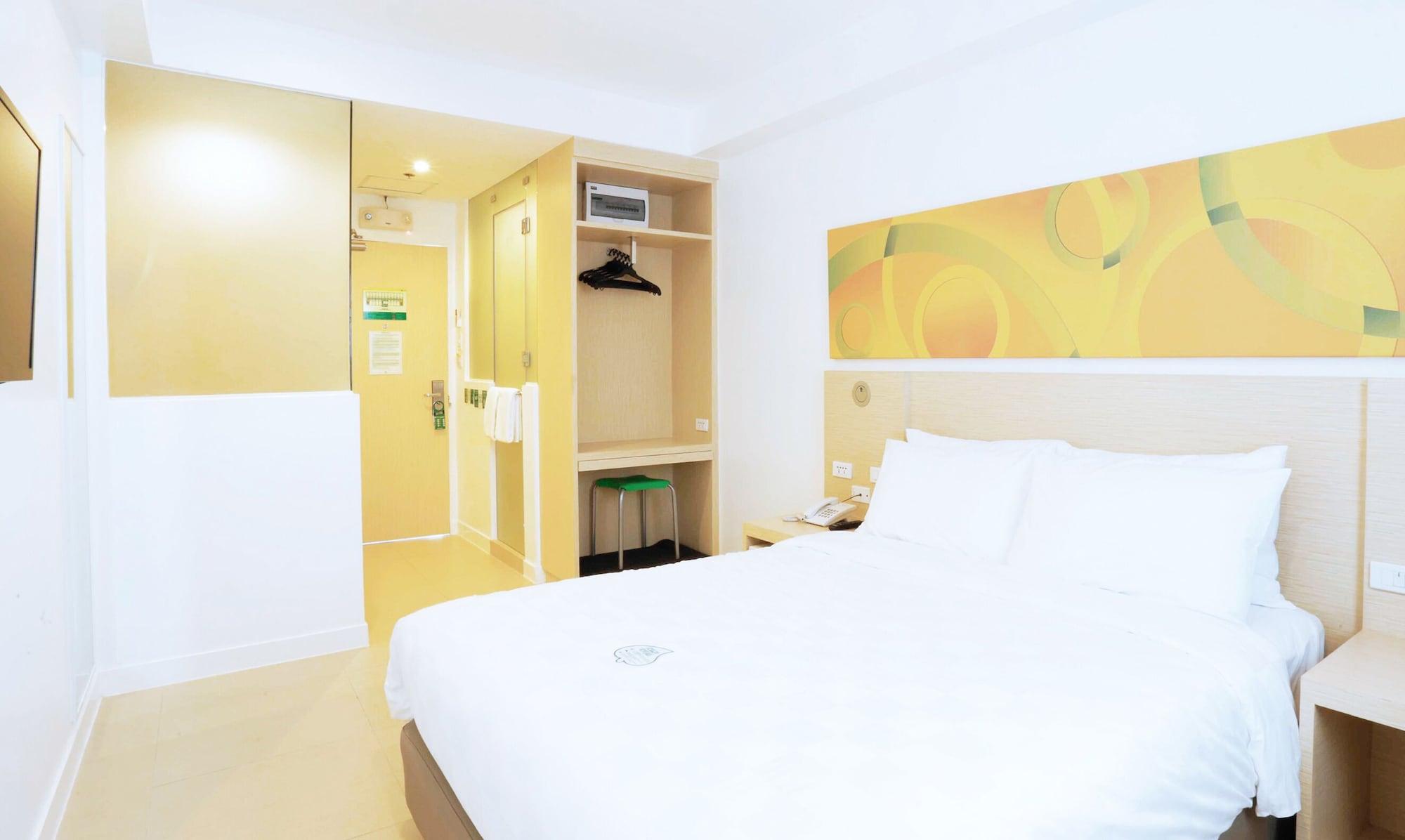 Go Hotels Manila Airport Road Hotel