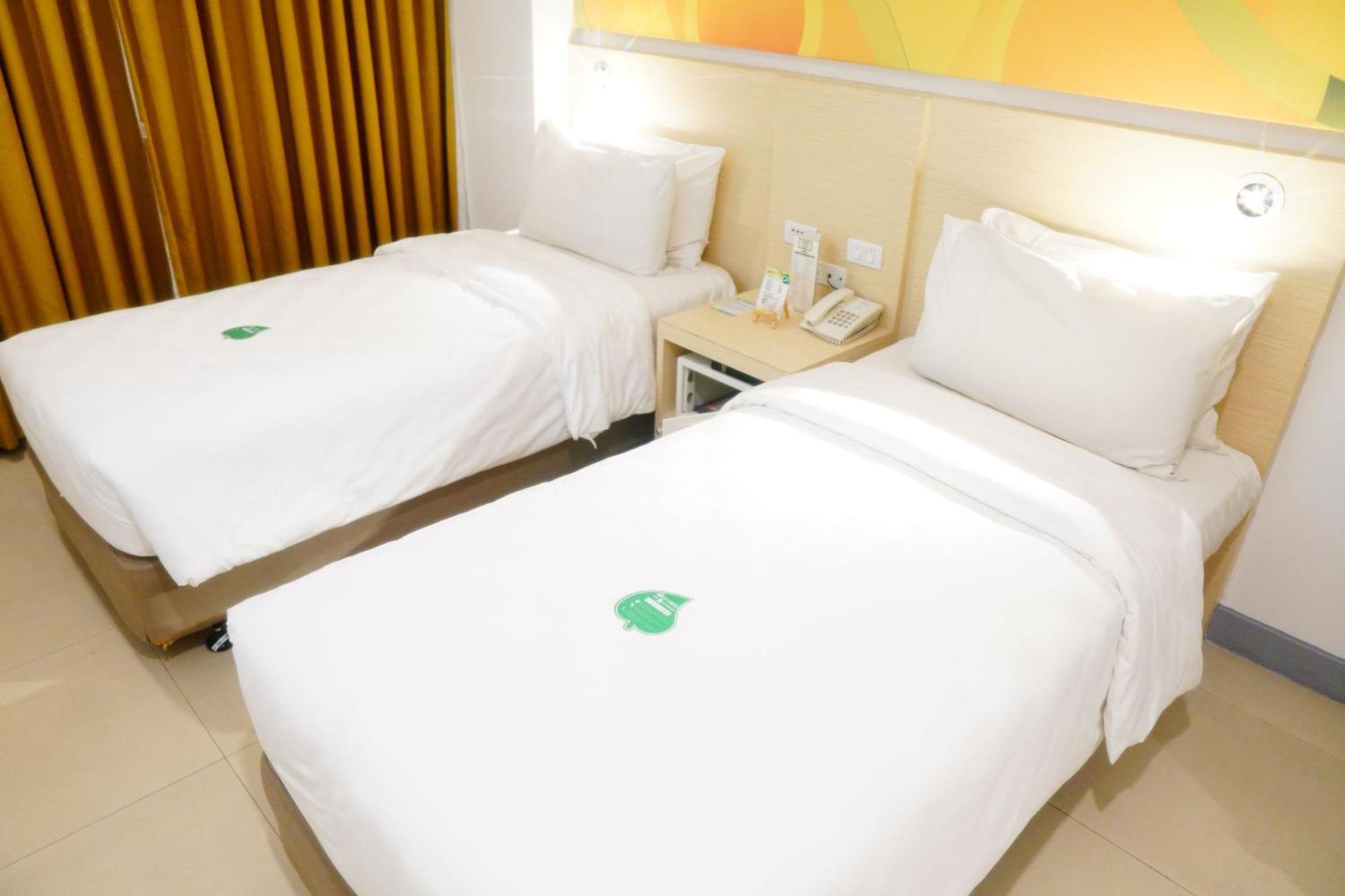 Go Hotels Manila Airport Road Hotel Paranaque City